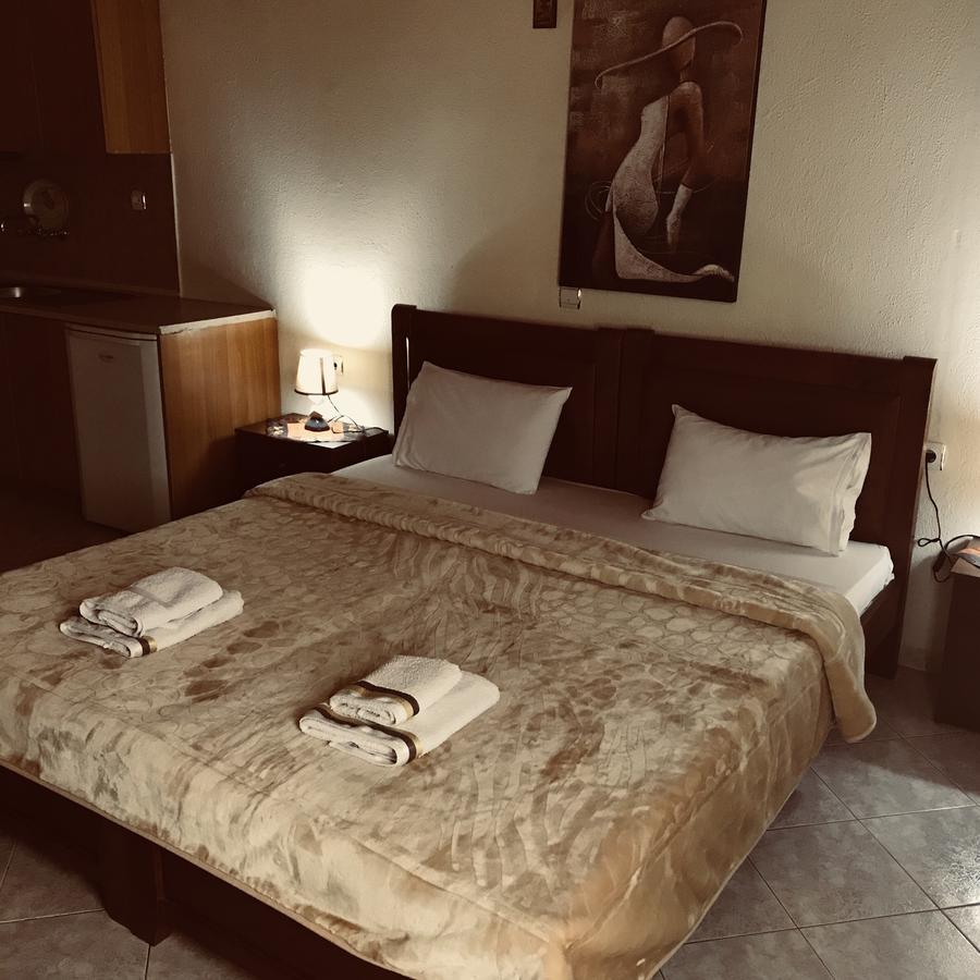 Guesthouse Adonis Loutraki  Luaran gambar