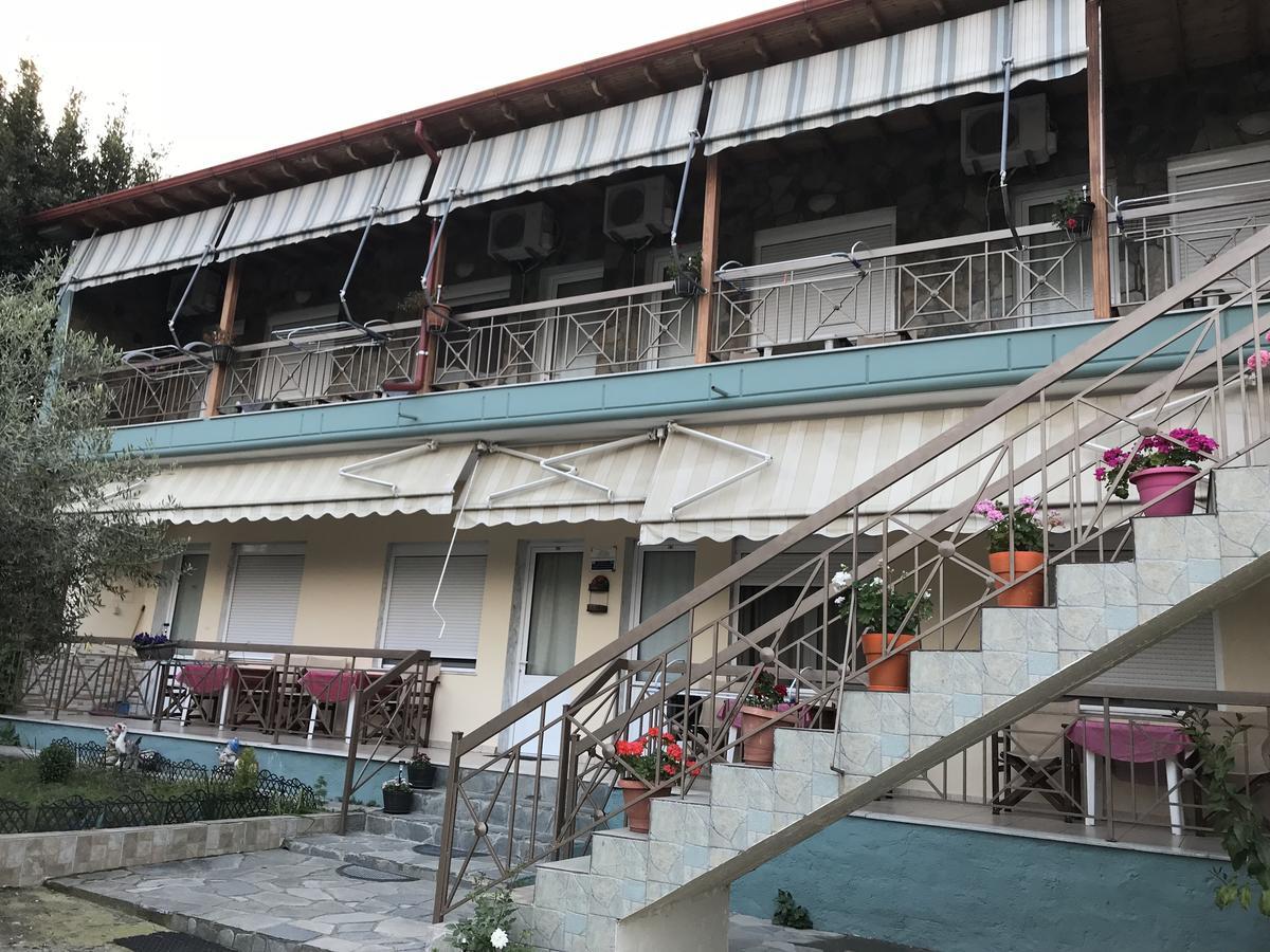 Guesthouse Adonis Loutraki  Luaran gambar